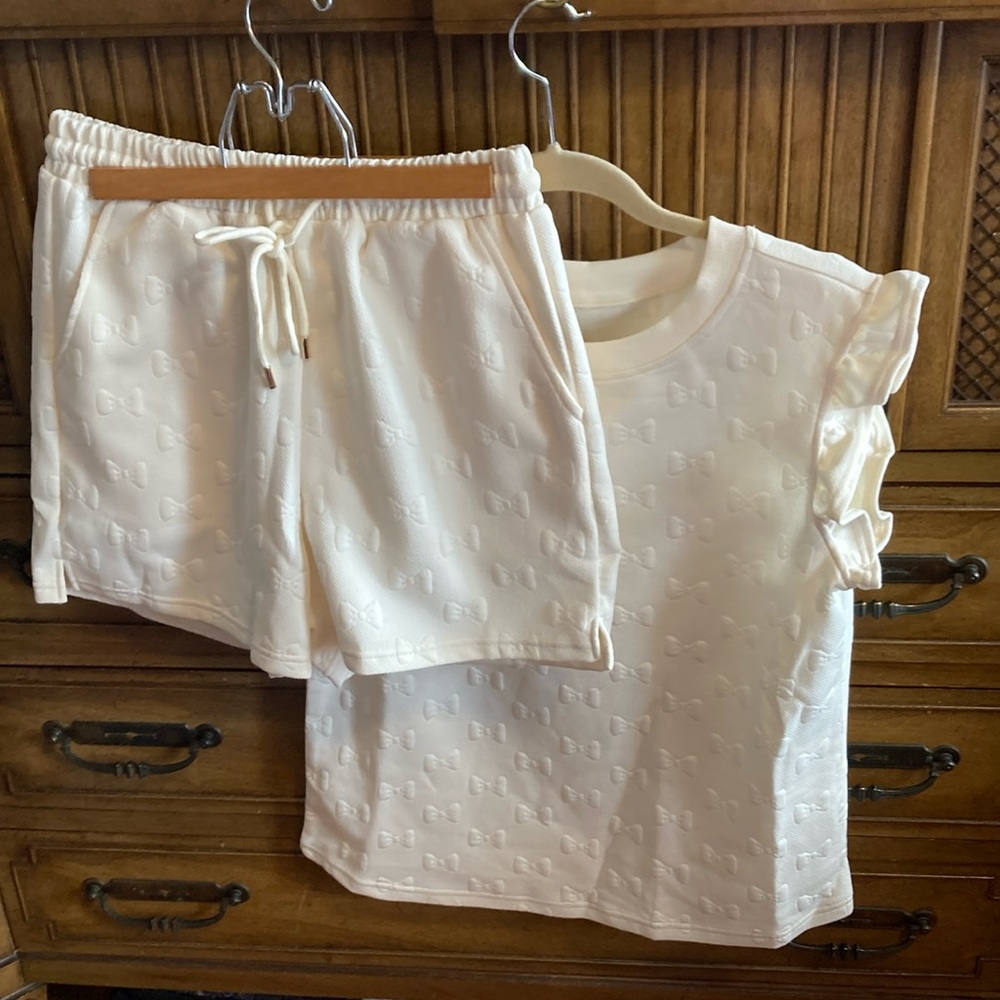 Adorable Cream Embossed Bow Top and Shorts Set